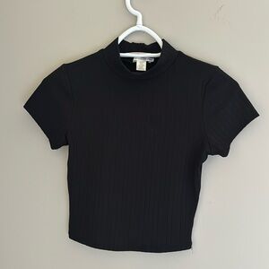 RIBBED T-SHIRT